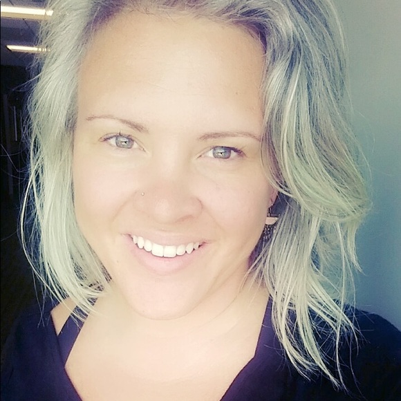 Meet your Posher, Wetherly - Picture 1 of 1